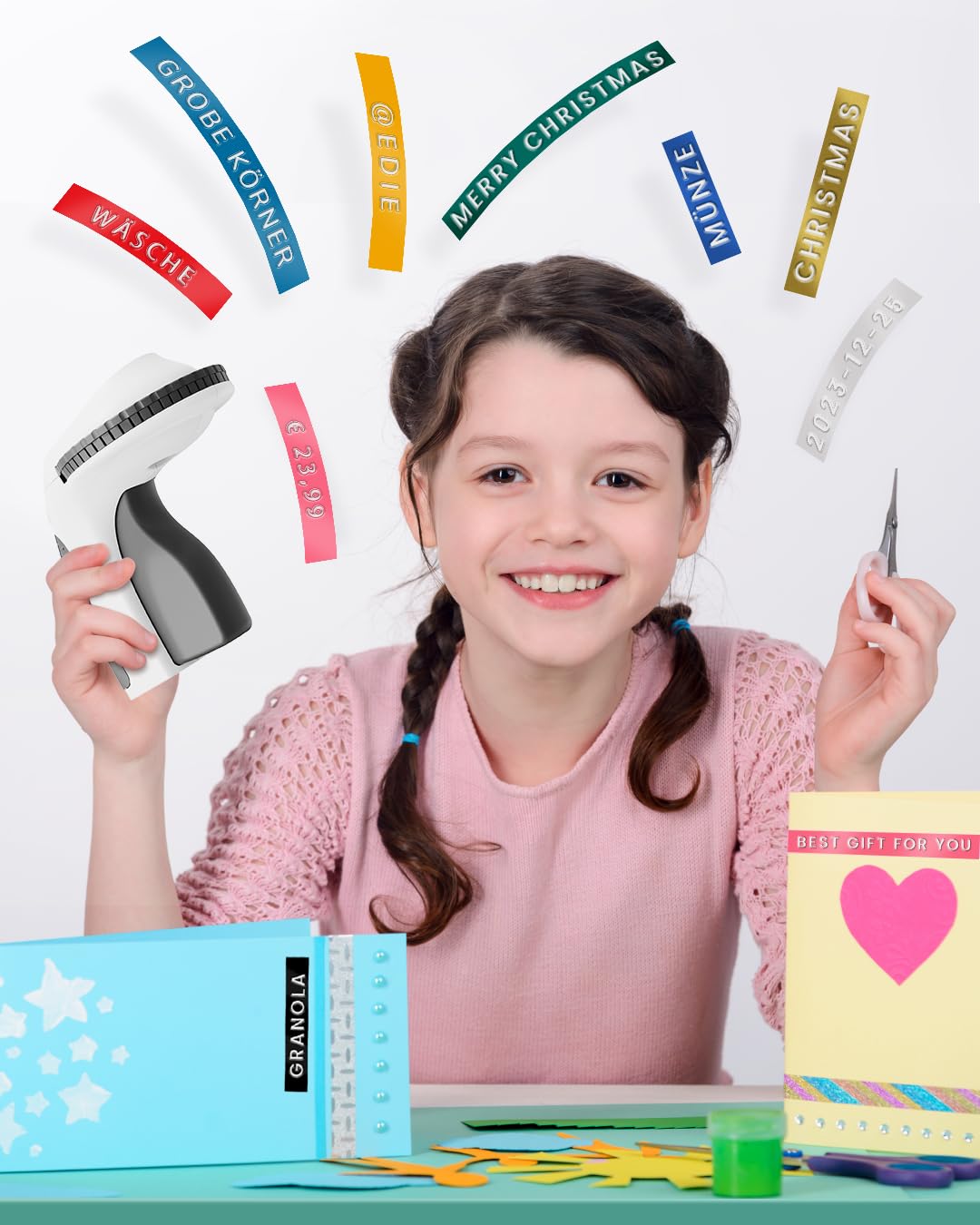 Memoking Etiqueteuse de Gaufrage avec 6 Rubans d'étiquettes,E975 3D Etiqueteuse Manuelle, Machine Etiquette Autocollantes pour la Maison, Le Bricolage et Les travaux manuels (£/€, Ä, Ö, Ü) Noir